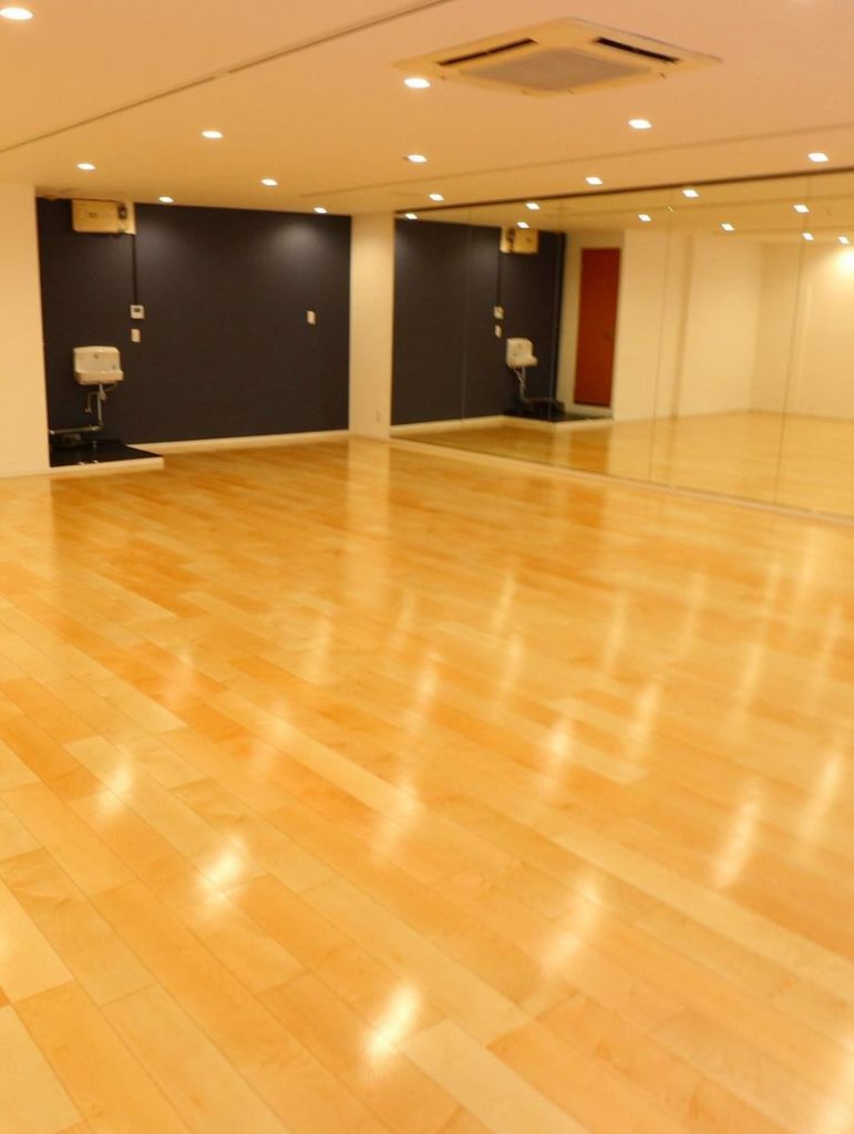 ダンススタジオ リノベーション